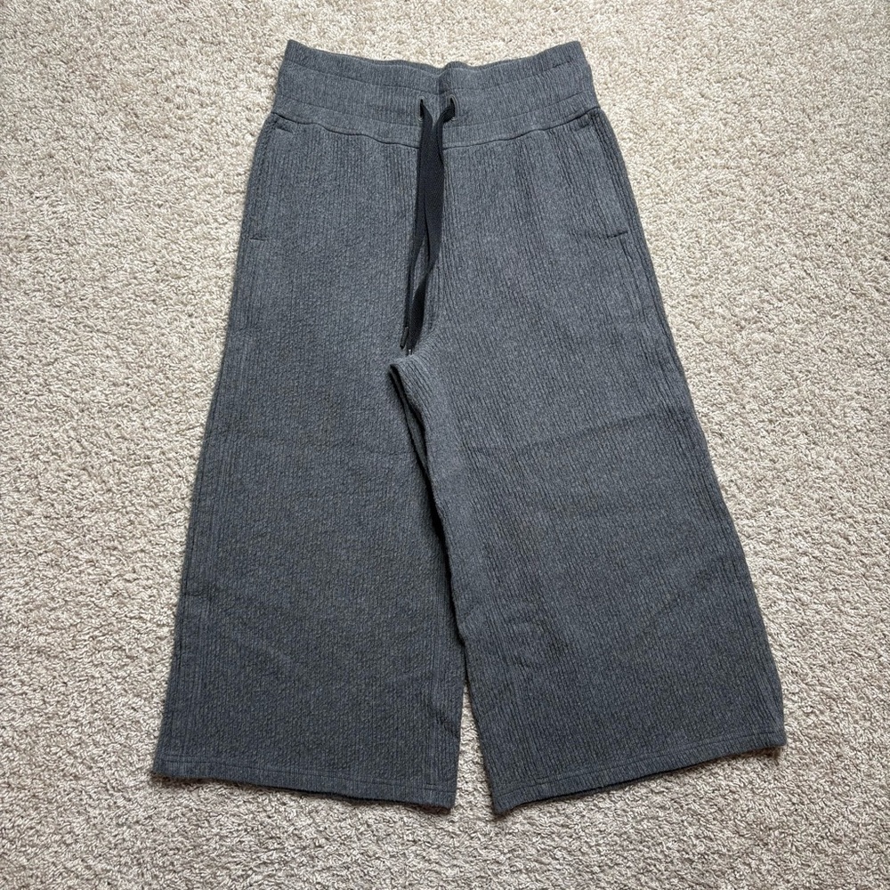 Lululemon Retreat Yourself Crop